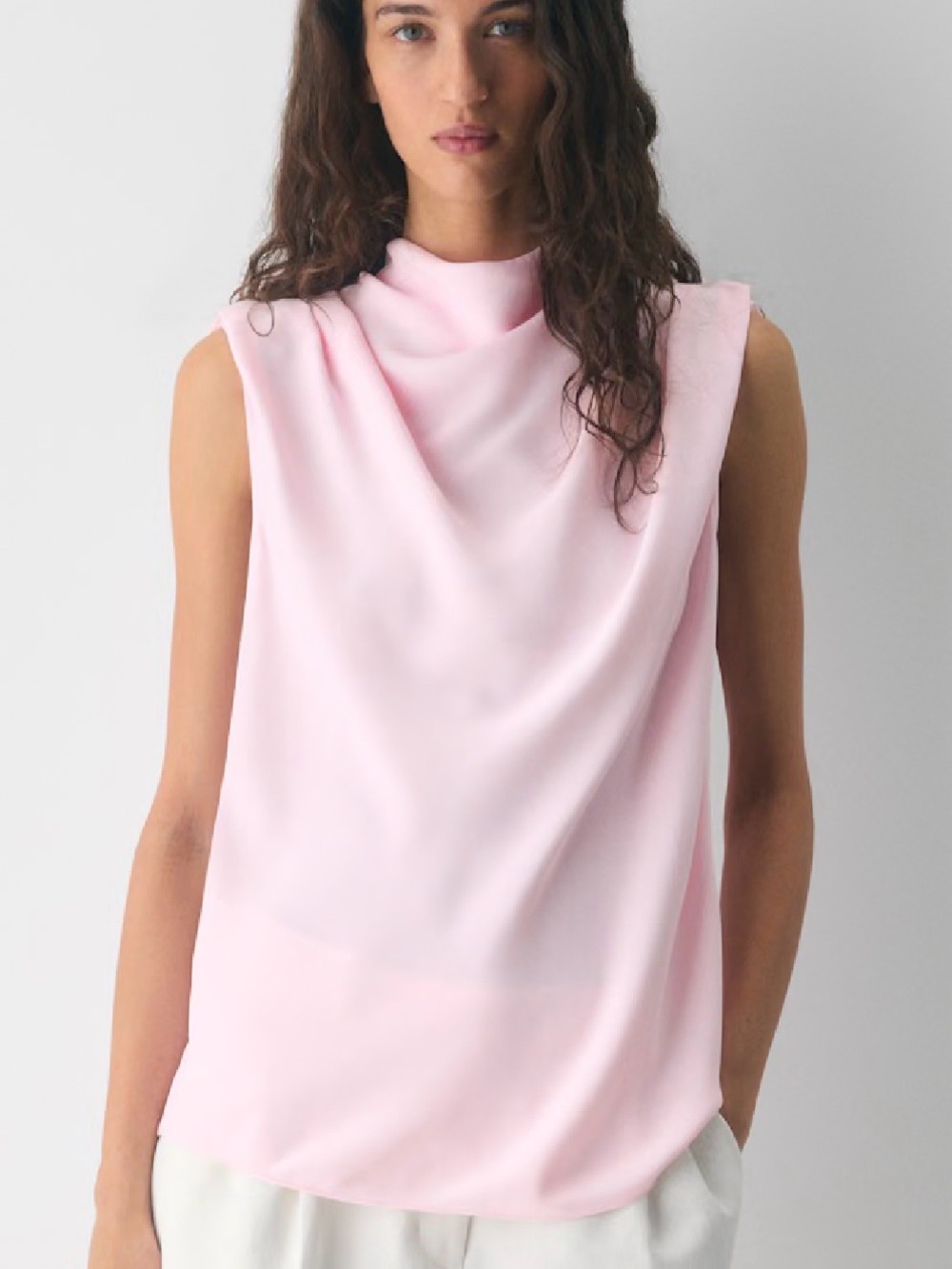 Aritzia Sleeveless Carter Blouse - Burgundy